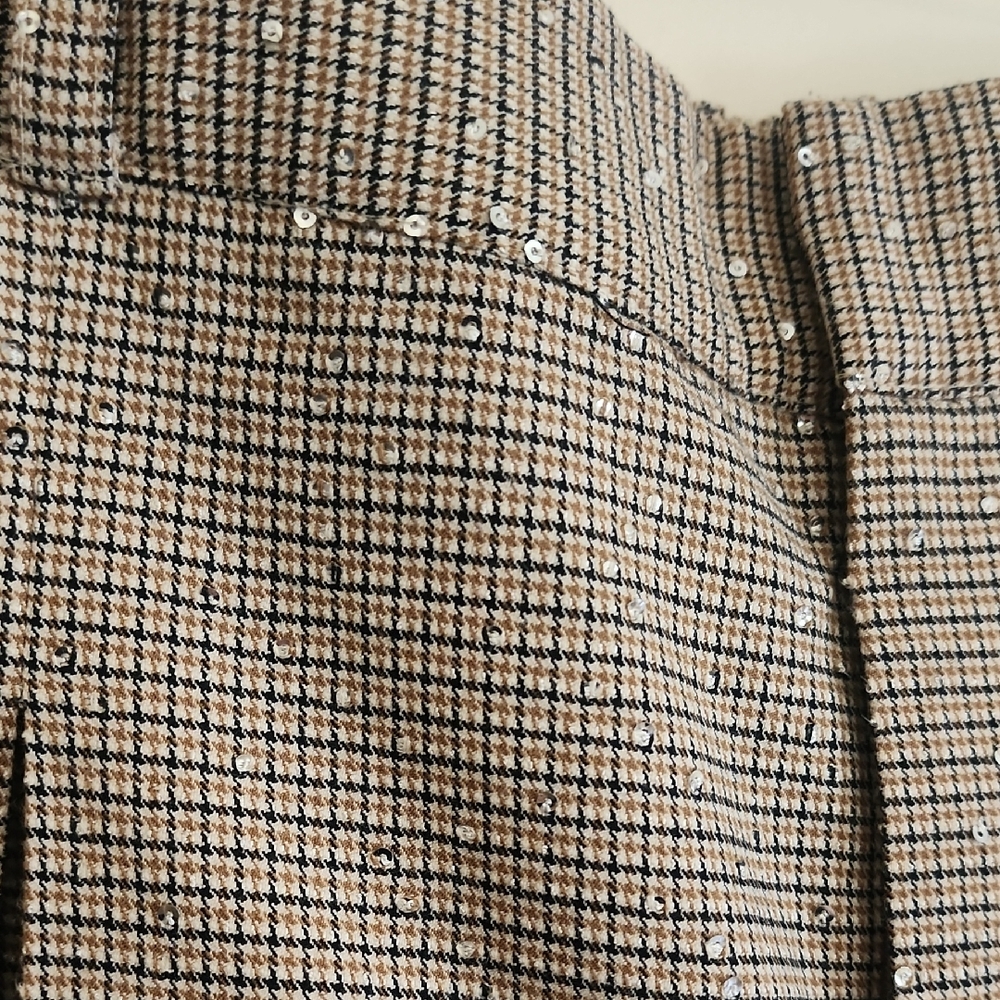 Chic Women's Gray Patterned Trousers - image 3